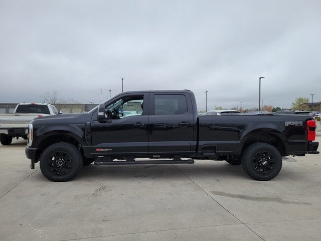 2025 Ford F-350SD Lariat