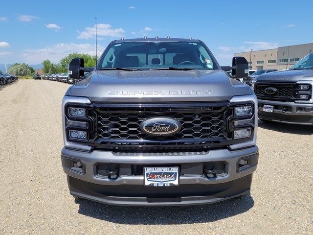 2025 Ford F-350SD Lariat