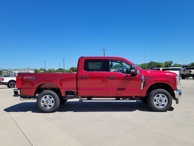 2027 Ford F-350 XLT