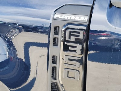 2025 Ford F-350SD Platinum