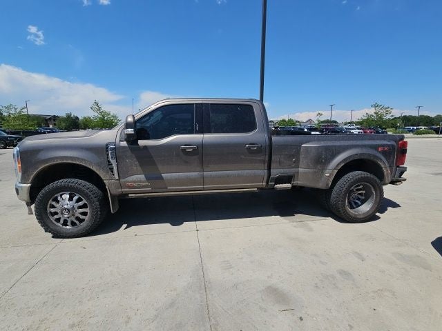 2023 Ford F-350SD Lariat DRW