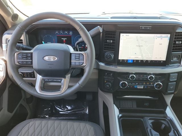 2026 Ford F-350SD Platinum DRW