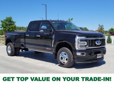 2026 Ford F-350SD Platinum DRW