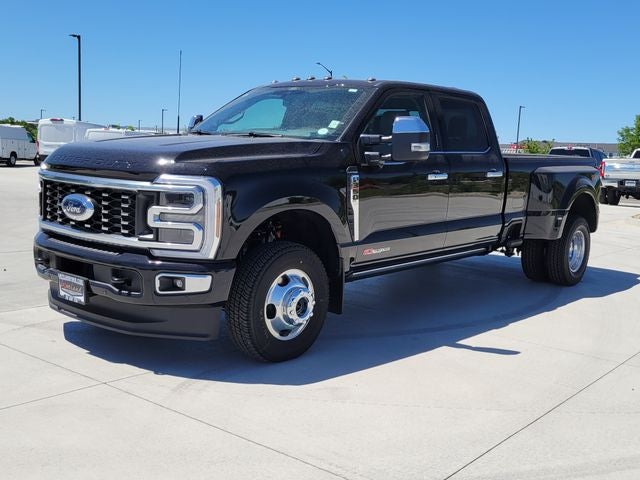 2026 Ford F-350SD Platinum DRW