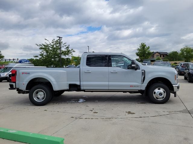 2026 Ford F-350SD Lariat DRW