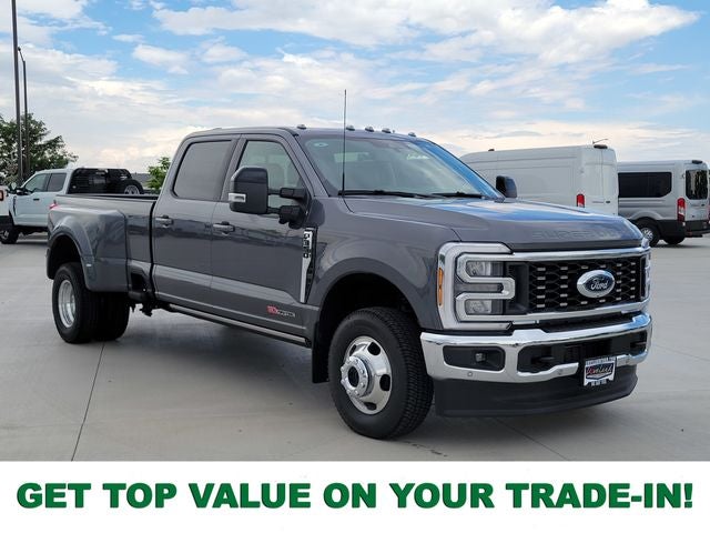 2026 Ford F-350 Lariat DRW