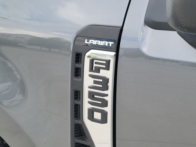 2026 Ford F-350 Lariat DRW
