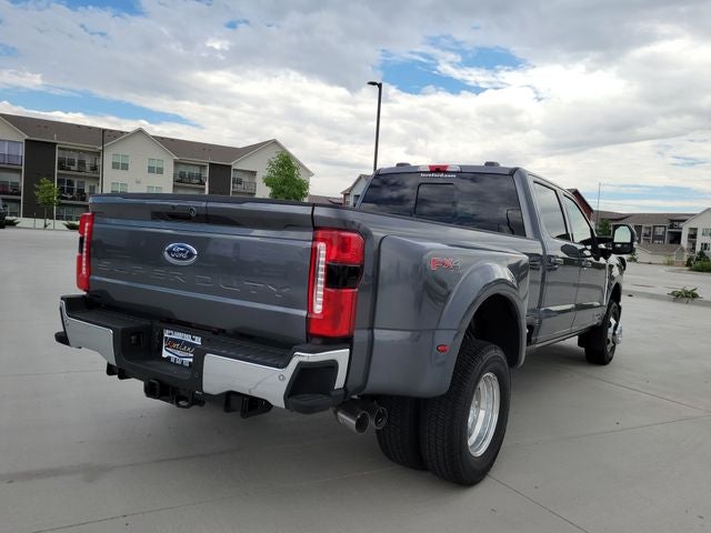 2026 Ford F-350 Lariat DRW