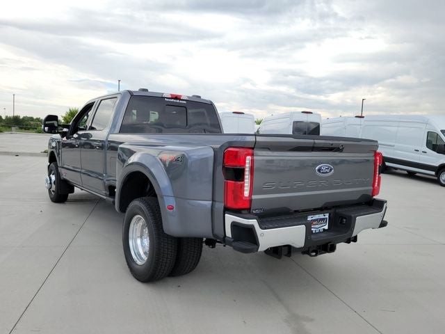 2026 Ford F-350 Lariat DRW