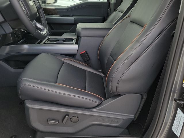2026 Ford F-350 Lariat DRW