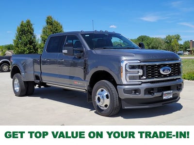 2026 Ford F-350SD Platinum DRW