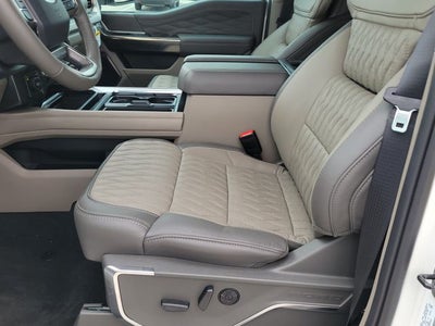 2026 Ford F-350SD Platinum DRW