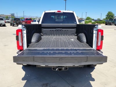 2026 Ford F-350SD Platinum DRW