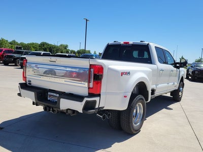 2026 Ford F-350SD Platinum DRW