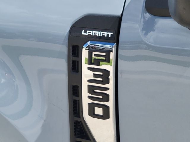 2026 Ford F-350SD Lariat DRW