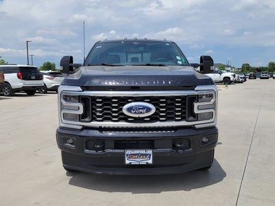 2026 Ford F-350SD Platinum DRW