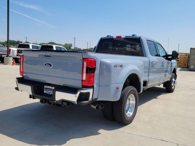 2026 Ford F-350SD Lariat DRW
