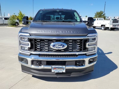 2027 Ford F-350 Lariat DRW