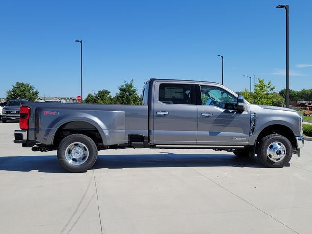 2026 Ford F-350 Lariat DRW