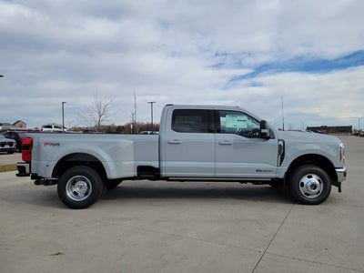 2026 Ford F-350SD Lariat DRW