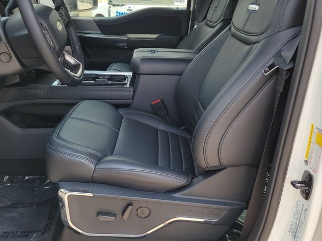 2026 Ford F-450SD Platinum DRW