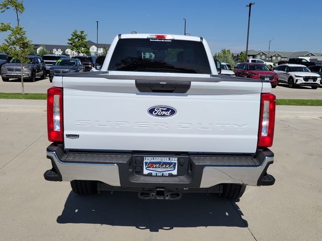 2027 Ford F-350 XLT