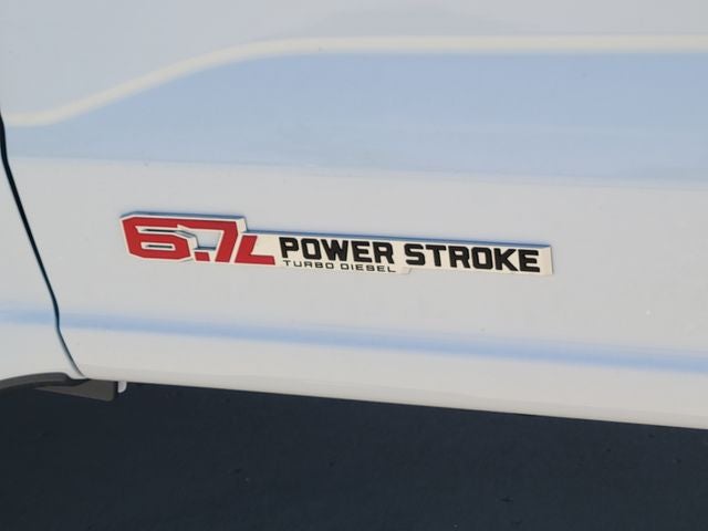 2027 Ford F-350 XLT