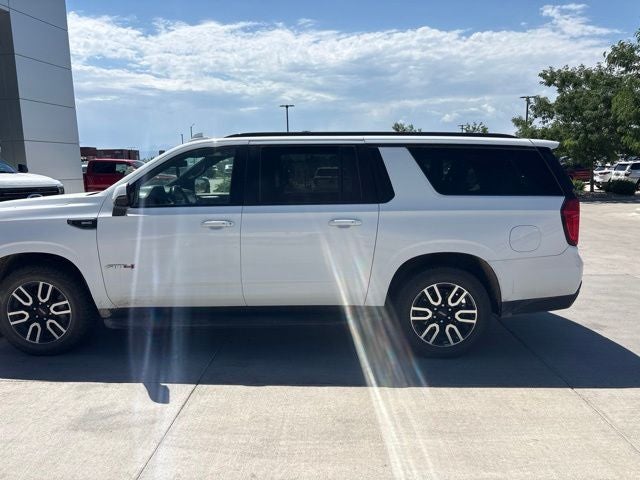 2021 GMC Yukon XL AT4