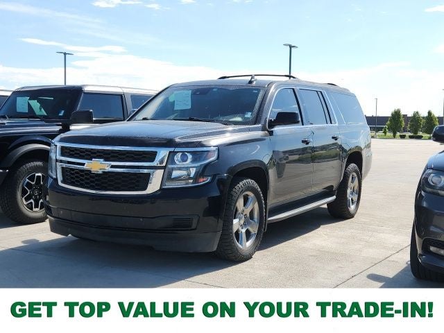 2016 Chevrolet Suburban 2WD 1500 LT's photo