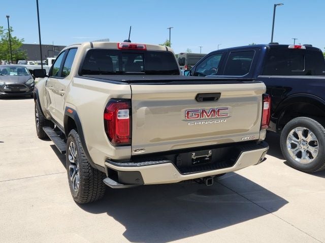 2024 GMC Canyon AT4