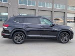 2021 Volkswagen Atlas 3.6L V6 SE w/Technology R-Line