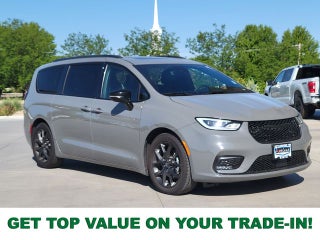 2025 Chrysler Pacifica