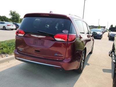 2020 Chrysler Pacifica Hybrid Limited