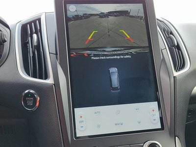 2022 Ford Edge SE