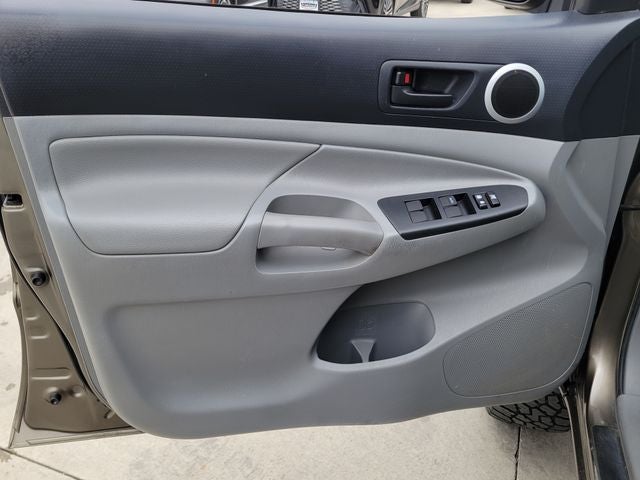 2015 Toyota Tacoma Base