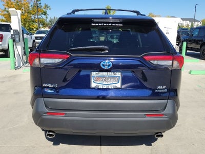 2022 Toyota RAV4 Hybrid XLE Premium