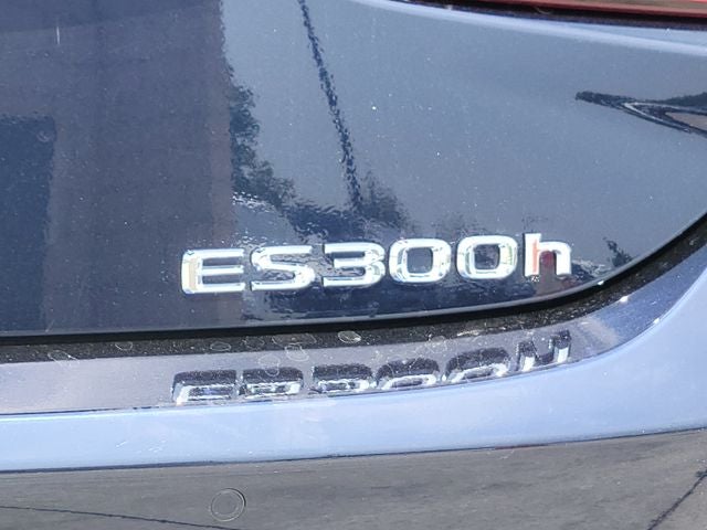 2025 Lexus ES 300h