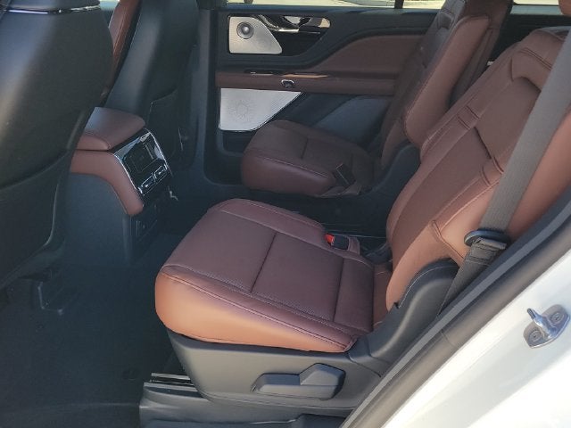 2027 Lincoln Aviator Reserve Premium