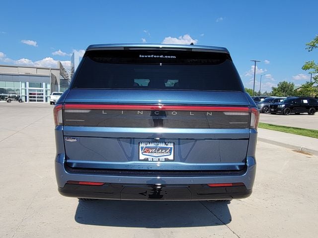 2027 Lincoln Navigator Reserve