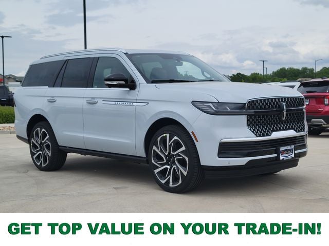 2026 Lincoln Navigator Reserve 4WD's photo