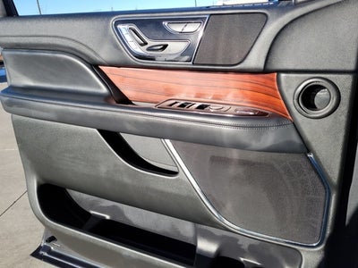 2023 Lincoln Navigator Standard