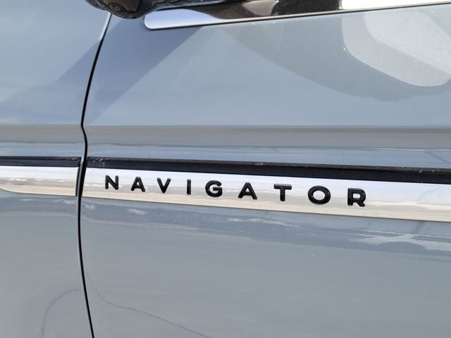 2026 Lincoln Navigator Premiere