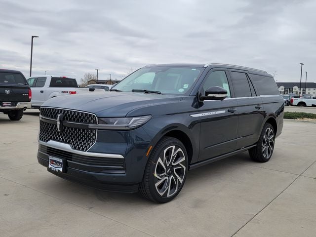 2026 Lincoln Navigator L Reserve