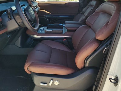 2027 Lincoln Navigator L Reserve