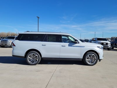 2026 Lincoln Navigator L Premiere