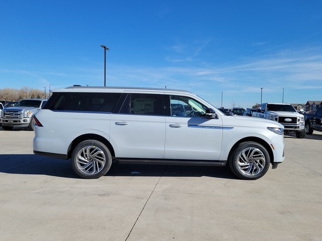 2026 Lincoln Navigator L Premiere