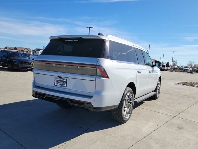 2026 Lincoln Navigator L Premiere