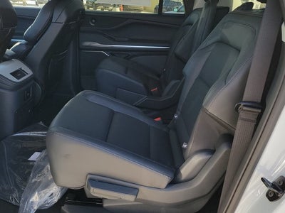 2026 Lincoln Navigator L Premiere