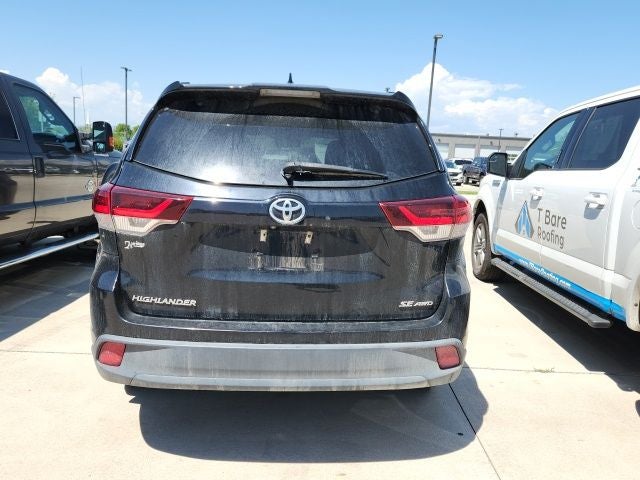 2019 Toyota Highlander SE