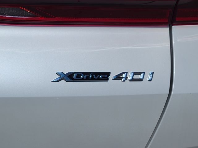 2023 BMW X6 xDrive40i